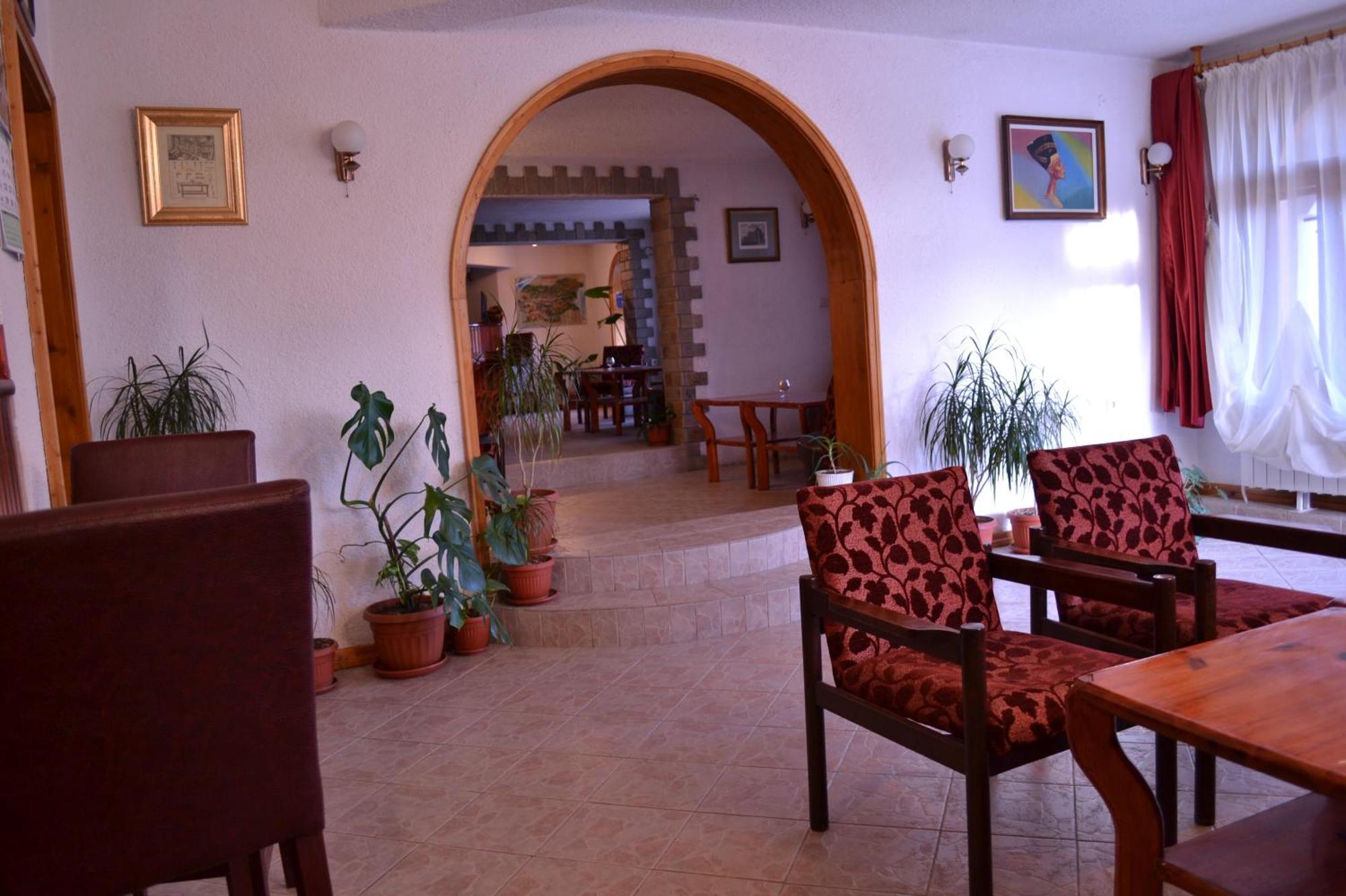 סמוליאן Family Hotel Silver מראה חיצוני תמונה